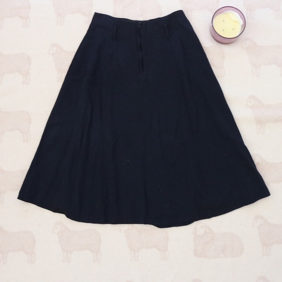 Classic | Karen Kane Navy Midi Skirt - Picture 2 of 6